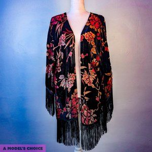 CHLOAH FLORAL BLACK VELVET STYLE SHAWL TASSELS - WOMENS LARGE ONE SIZE FITS MOST